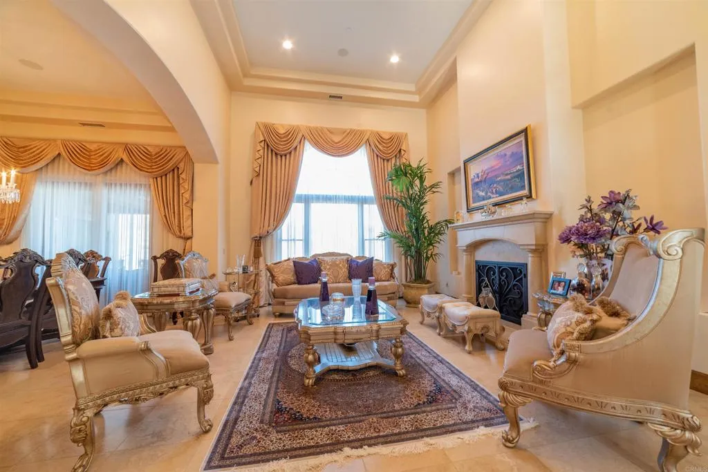 https://cdn.realtyfeed.com/cdn/127/305037268/3fe11c9601c59b1bc74c9e74376c667a.webp