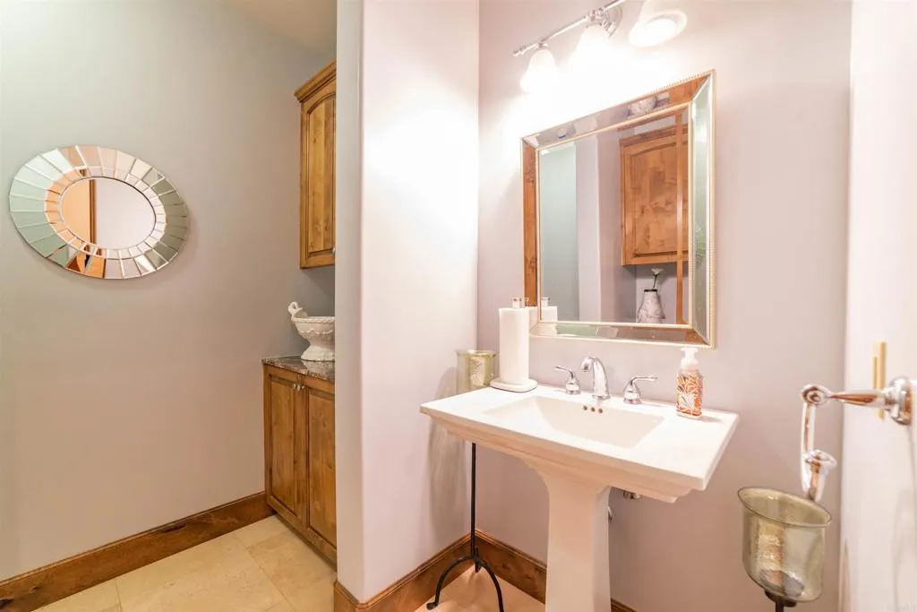 https://cdn.realtyfeed.com/cdn/127/305037268/ae5993305318d87f2dd59490c0ba63ca.webp