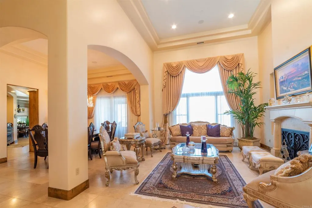https://cdn.realtyfeed.com/cdn/127/305037268/aecf59942788e5c8b85dcde71e857f37.webp