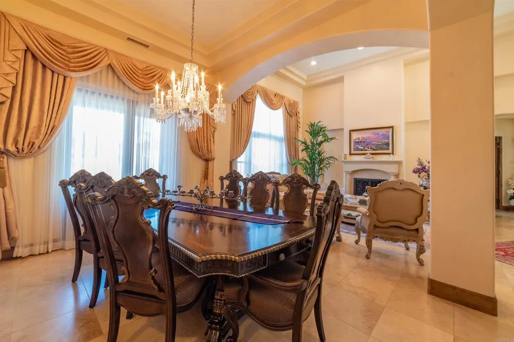 https://cdn.realtyfeed.com/cdn/127/305037268/b2d8593be78e9ac2288687b14a973d5d.webp