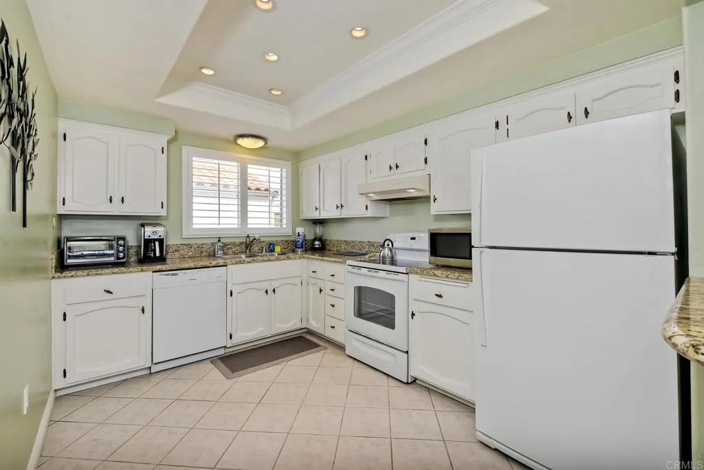 916 Caminito Estrada UNIT B, Carlsbad, CA, 92011 916 Caminito Estrada UNIT B, Carlsbad, CA, 92011