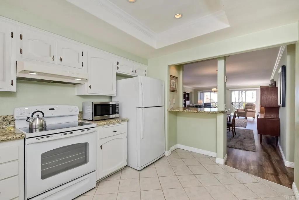 916 Caminito Estrada UNIT B, Carlsbad, CA, 92011 916 Caminito Estrada UNIT B, Carlsbad, CA, 92011