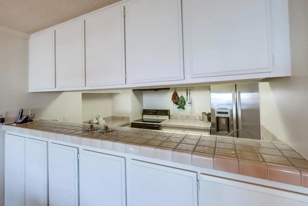 https://cdn.realtyfeed.com/cdn/127/305042835/24be60791f64ffdeccd373abc7bac843.webp