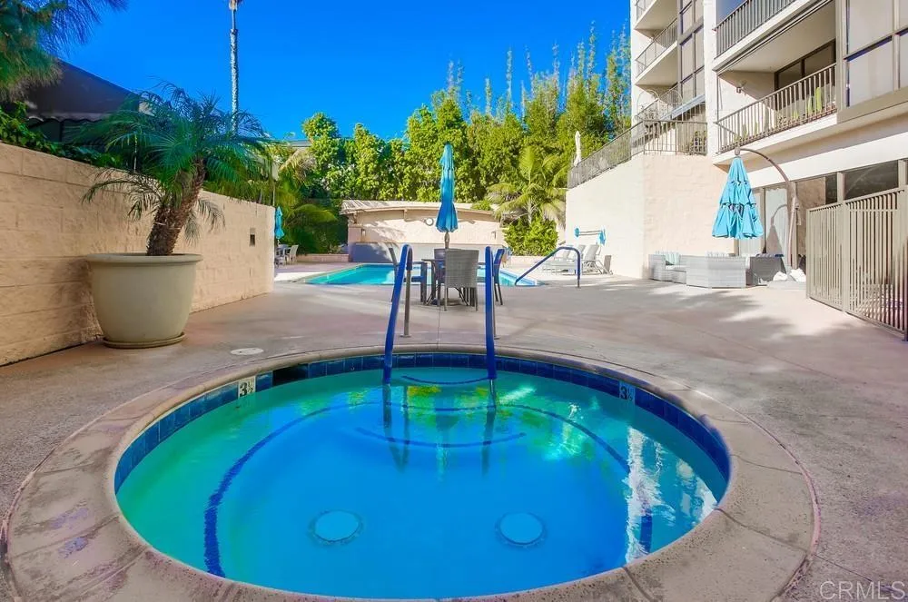 https://cdn.realtyfeed.com/cdn/127/305042835/fde8f844d4f5e0b14c68f9d153aad9b6.webp