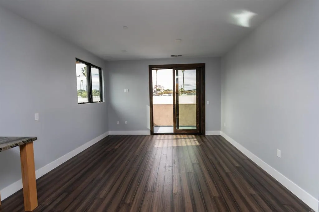 1136 South Coast Highway 101, Encinitas, CA, 92024