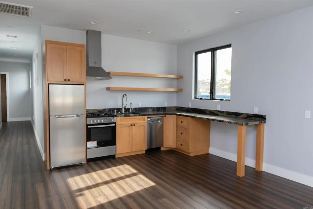 1136 South Coast Highway 101, Encinitas, CA, 92024