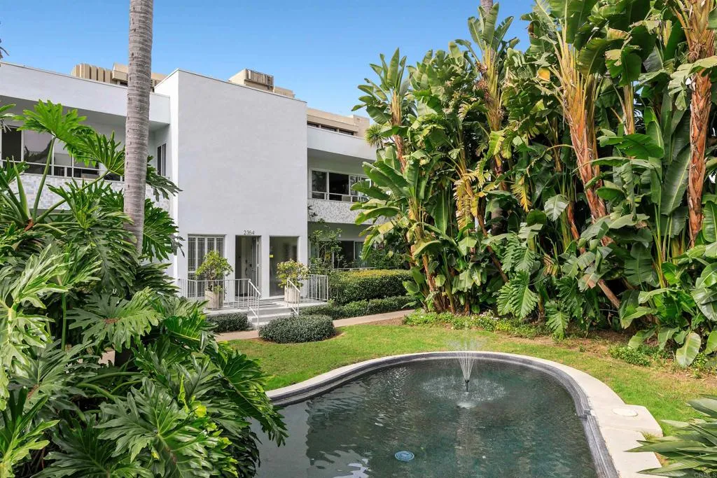 https://cdn.realtyfeed.com/cdn/127/305048163/04edbad30bfe154e2df0c8d43d3a4e0e.webp