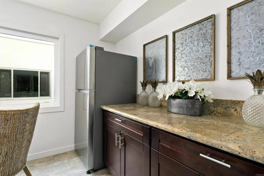 https://cdn.realtyfeed.com/cdn/127/305048163/805a1e641b7ecfd42e94b443a7c7629f.webp