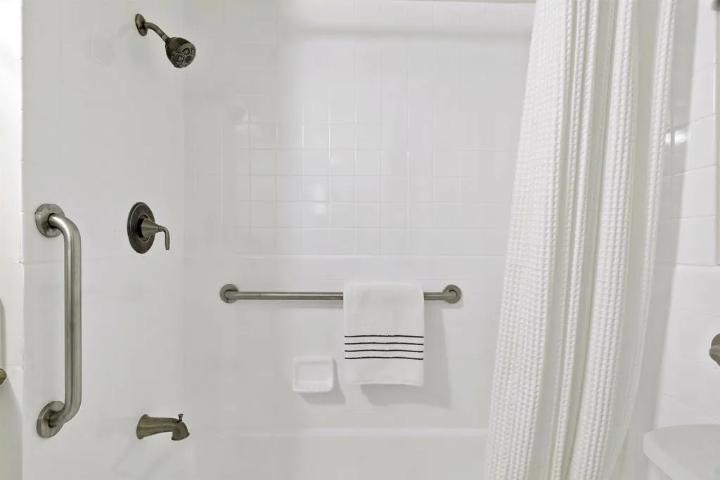 https://cdn.realtyfeed.com/cdn/127/305048163/c784f6a2f6f2b2ae044d4a3a92415f60.webp