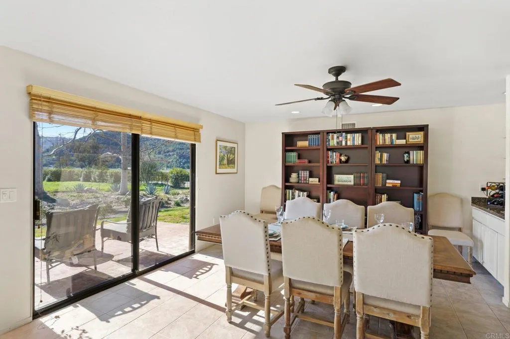 https://cdn.realtyfeed.com/cdn/127/305048962/0e5683def321499d5f29e8c7286e711c.webp