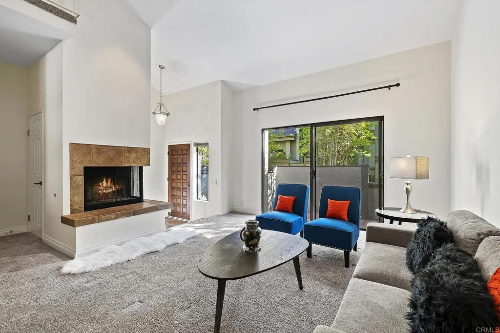 https://cdn.realtyfeed.com/cdn/127/305049873/8f1fc2ccd9cf5c16b9c655dacac3eb7d.webp