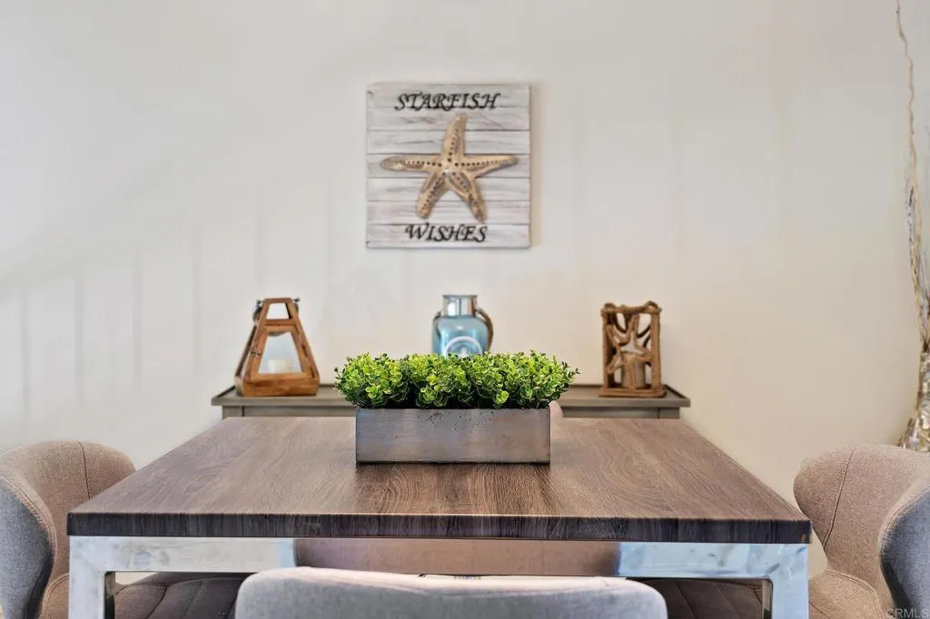 https://cdn.realtyfeed.com/cdn/127/305049873/a3a5660da8a592c9dc36901391a40ce2.webp