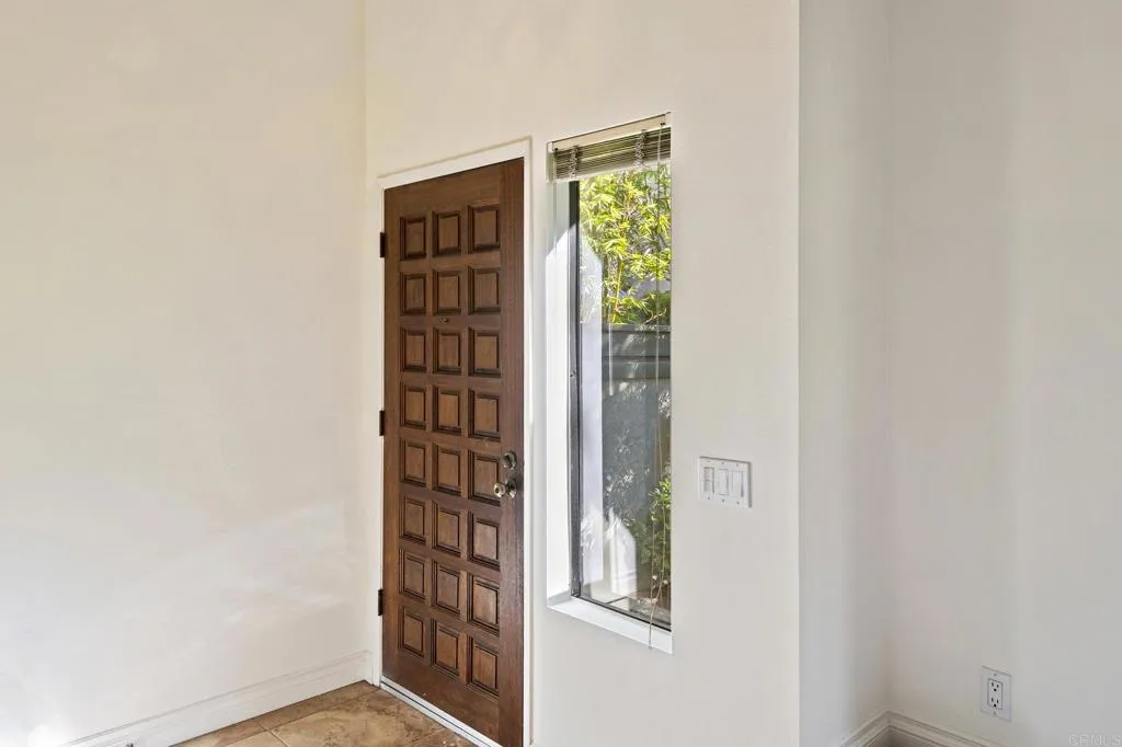https://cdn.realtyfeed.com/cdn/127/305049873/fe12729a354b1127c47347915452a597.webp