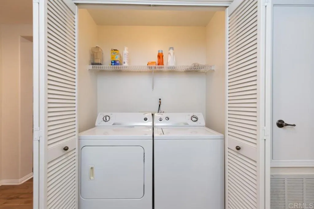 https://cdn.realtyfeed.com/cdn/127/305050301/32d9b22044c5b4c59281e80278b4a454.webp