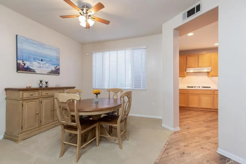 https://cdn.realtyfeed.com/cdn/127/305050301/95a6d9c05b56db1bd698ba19416f78d4.webp