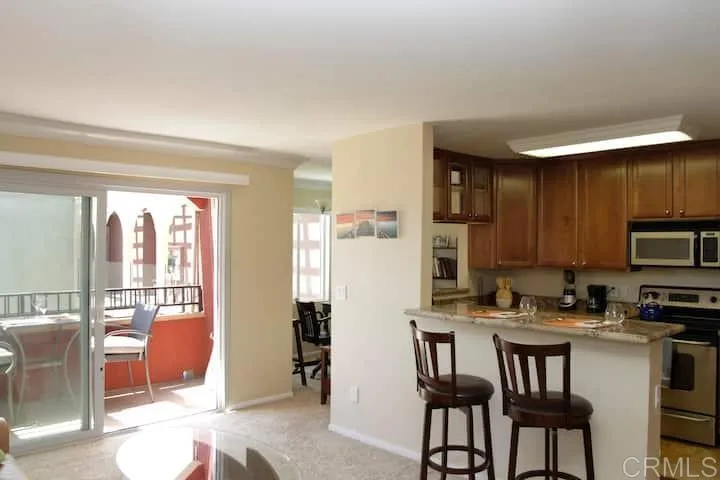 https://cdn.realtyfeed.com/cdn/127/305057764/716c6c5932fb6d9e785a65875f995906.webp