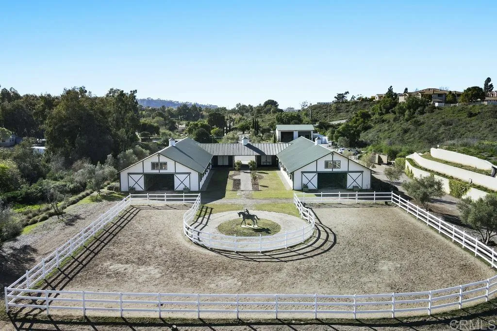 https://cdn.realtyfeed.com/cdn/127/305057974/eb594b9b758f169fae54b37769c12fa8.webp
