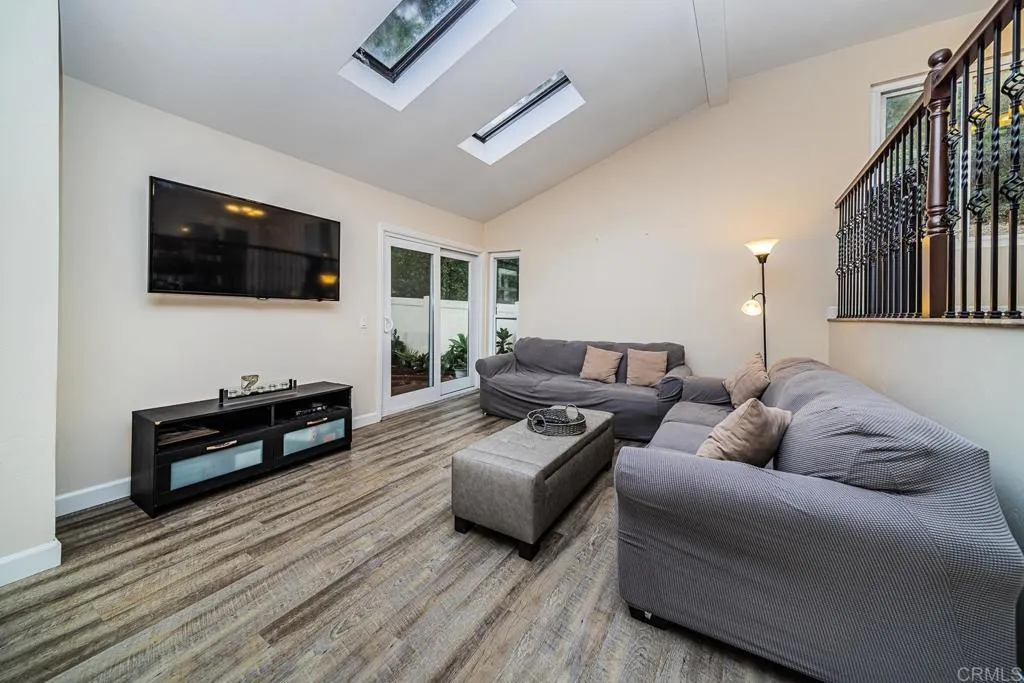https://cdn.realtyfeed.com/cdn/127/305059876/24dee9fa7ff997d06780535c1aff6cde.webp