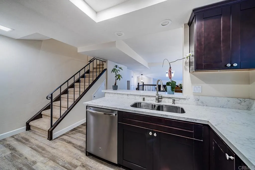 https://cdn.realtyfeed.com/cdn/127/305059876/8a8dde72ab3c206a1bf4451e03d11c21.webp