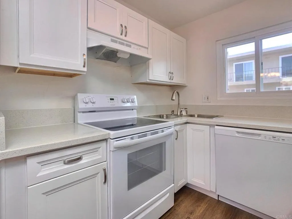https://cdn.realtyfeed.com/cdn/127/305061883/a9ae2ed171cd499e85b959e5424882b4.webp