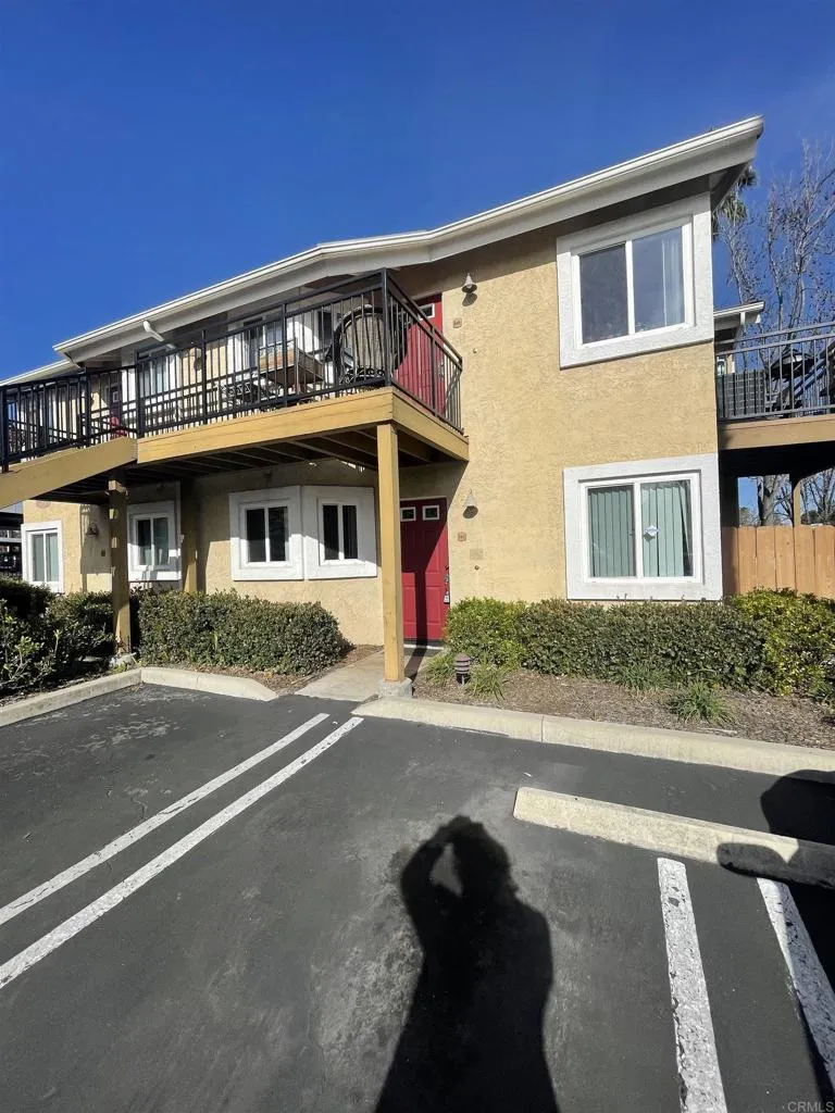 https://cdn.realtyfeed.com/cdn/127/305062435/60befba53b40124029f4fad999f2d265.webp
