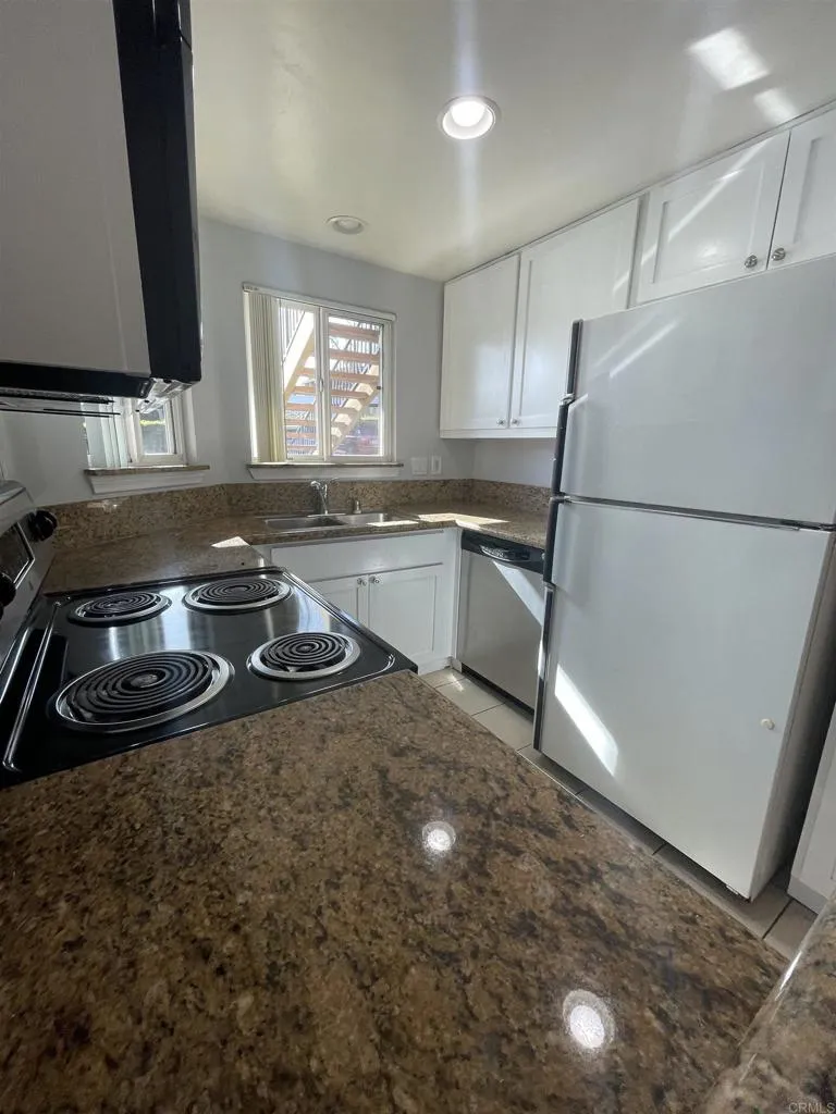 https://cdn.realtyfeed.com/cdn/127/305062435/6eb78b88144f70eb8c3a0e3bfc588e34.webp