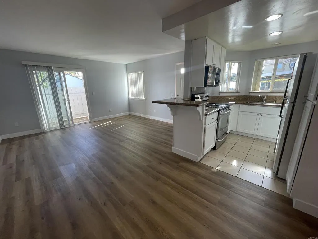 https://cdn.realtyfeed.com/cdn/127/305062435/b8bf11641020a6898a8f3262fd52a70a.webp