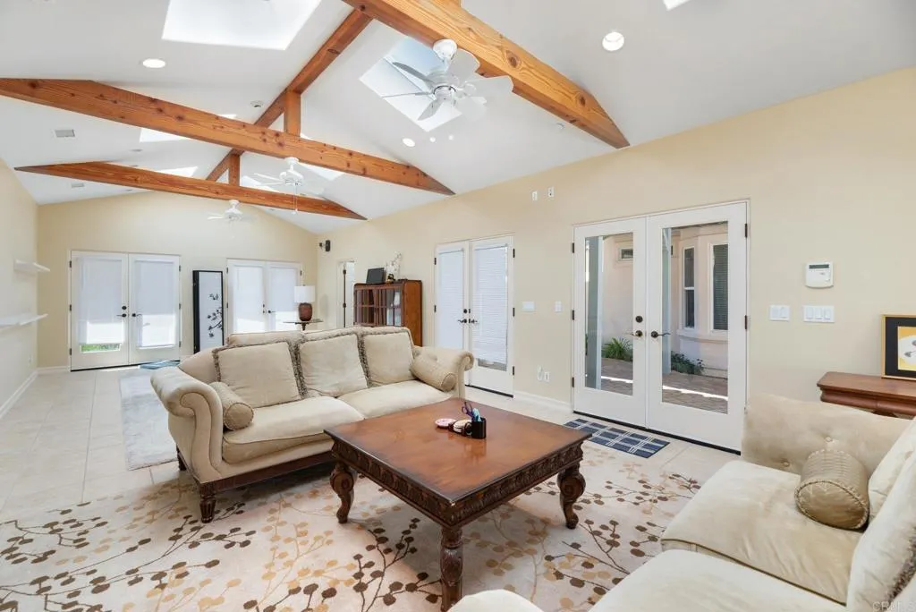 https://cdn.realtyfeed.com/cdn/127/305062743/0f2f38720cb96e3945ab3afc224e34f5.webp