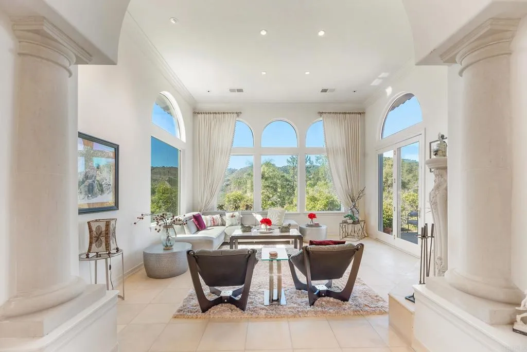 https://cdn.realtyfeed.com/cdn/127/305062743/18d02714ffbfd735d804195a09e49b0a.webp