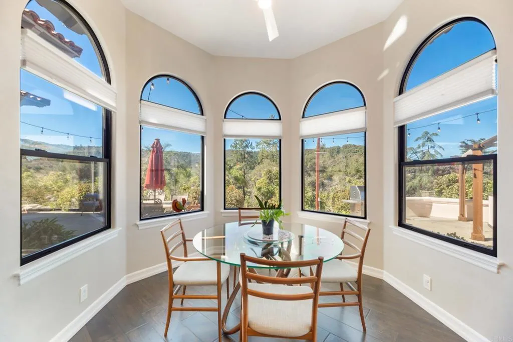 https://cdn.realtyfeed.com/cdn/127/305062743/38a71b2de5cd5ba7b883daf5683b772d.webp