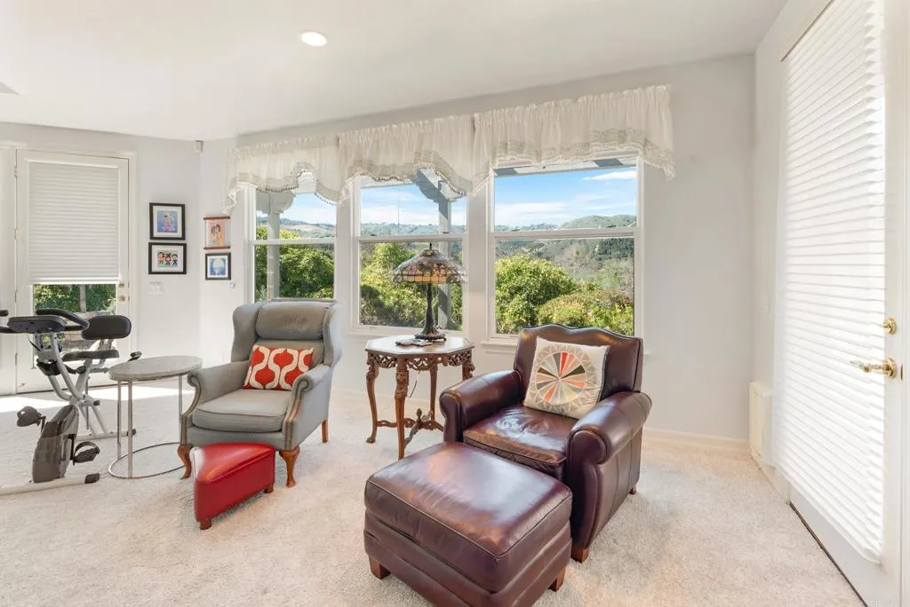 https://cdn.realtyfeed.com/cdn/127/305062743/786652476942218da69bfa167e4fc1e5.webp