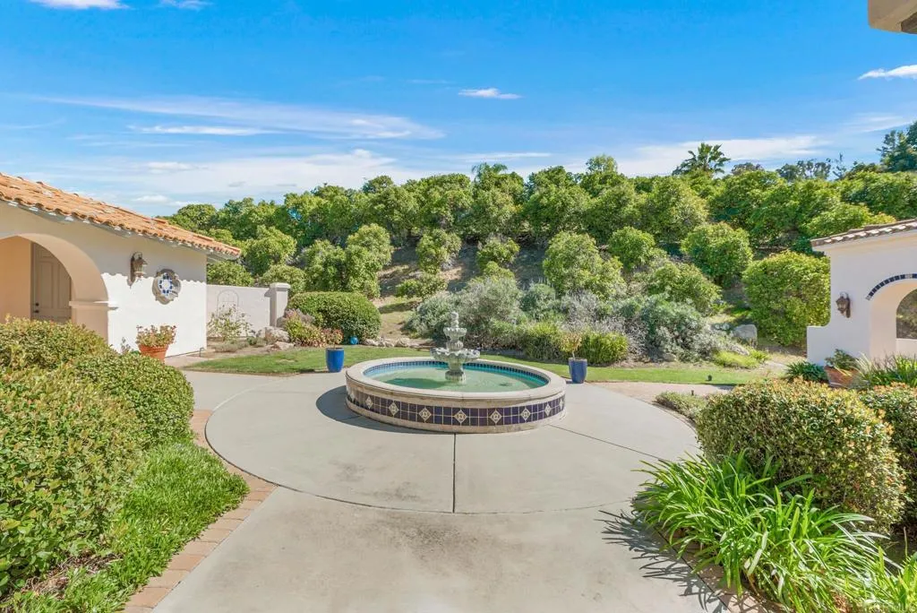 https://cdn.realtyfeed.com/cdn/127/305062743/e8bbdcd624d99de11223f757d4cc1c3b.webp