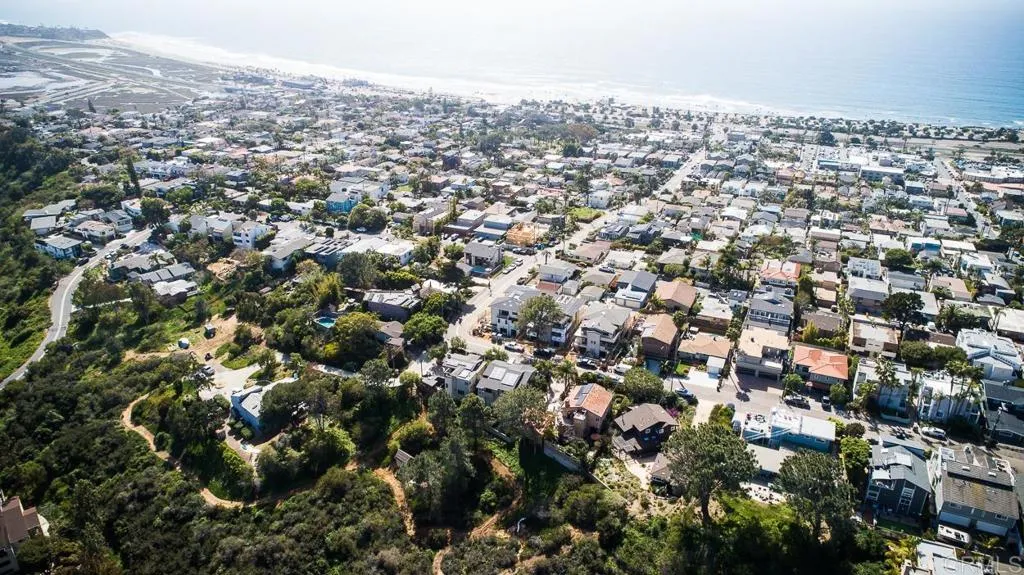 509 Chesterfield, Cardiff By The Sea, CA, 92007