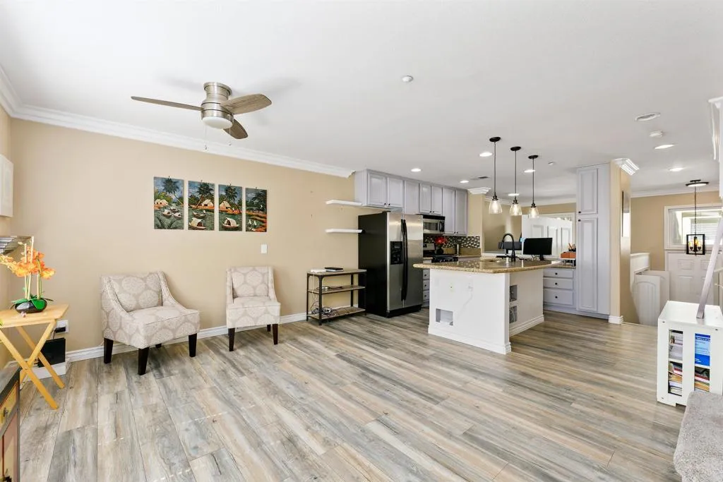 https://cdn.realtyfeed.com/cdn/127/305063427/1ccf8f14be2e9e6b88a1db0c7b4287e6.webp