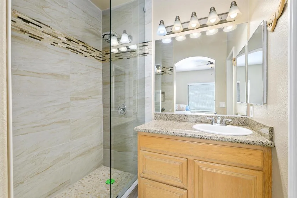 https://cdn.realtyfeed.com/cdn/127/305063427/f1c8583705aaf1557058ddd92605db13.webp
