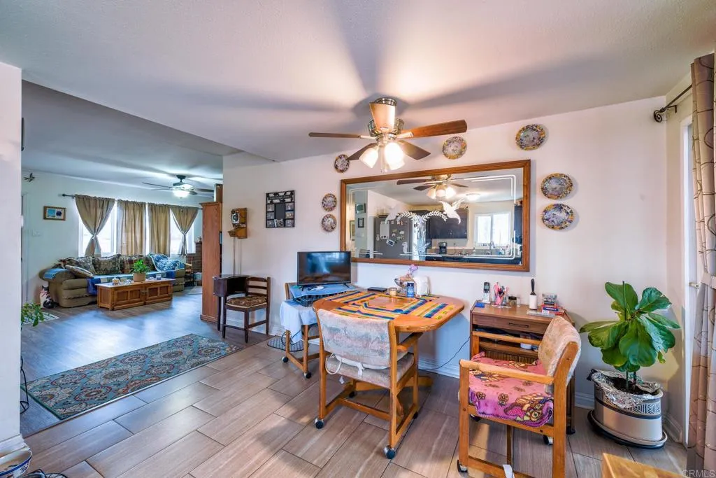 https://cdn.realtyfeed.com/cdn/127/305327523/0f1c88a6cd65fc15b9eed9ba1fcd0394.webp