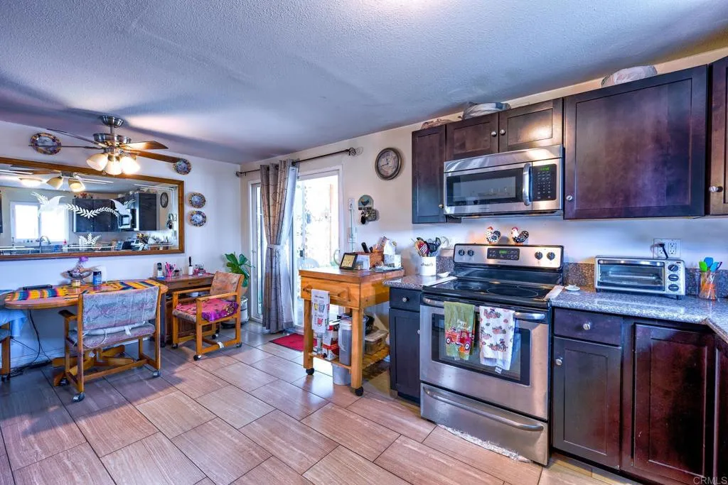 https://cdn.realtyfeed.com/cdn/127/305327523/1129872c3b2549e061915f38d744c21a.webp