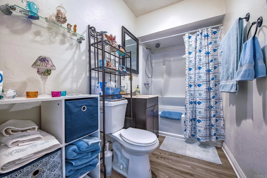 https://cdn.realtyfeed.com/cdn/127/305327523/40427db5c6c79a3a7bac93a892729199.webp