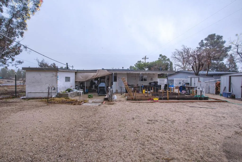 https://cdn.realtyfeed.com/cdn/127/305327523/54b6bdd9e061a964eeb62f23e7d6957c.webp