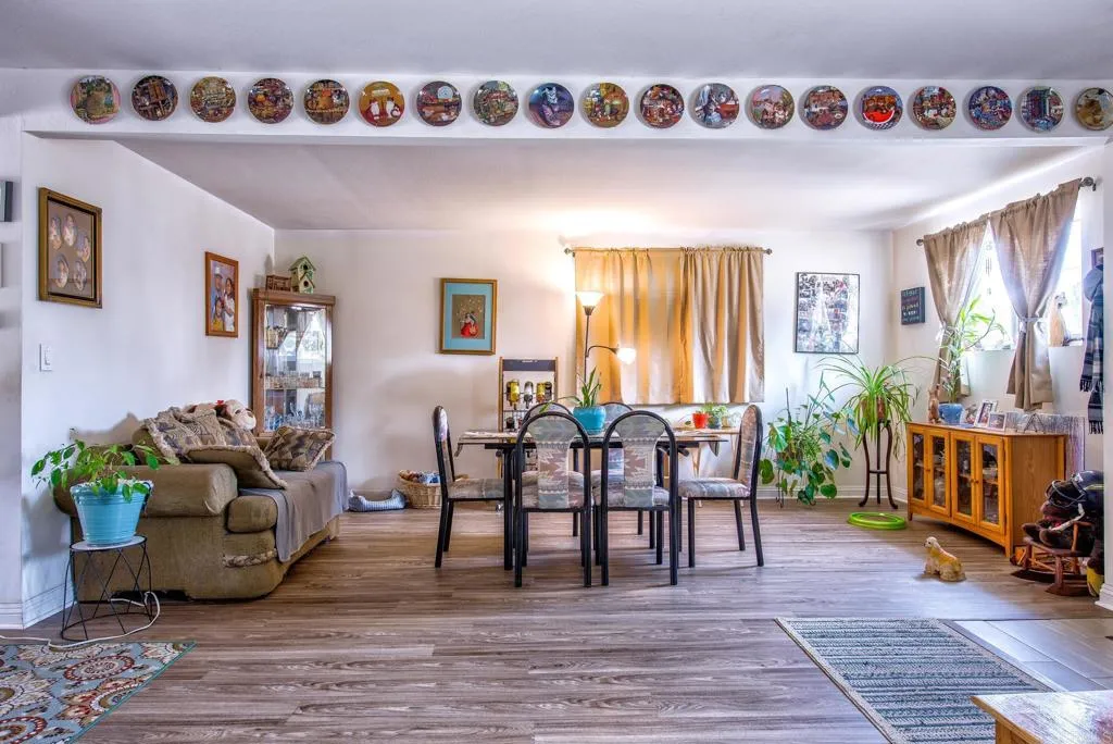 https://cdn.realtyfeed.com/cdn/127/305327523/8c75cd4db15651bca3fe91733432616c.webp