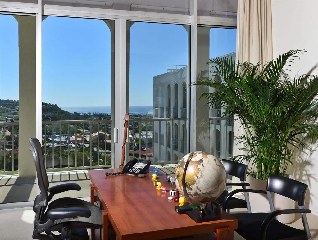 https://cdn.realtyfeed.com/cdn/127/305327688/25b541352bf019d1318f3e49a78902ef.webp
