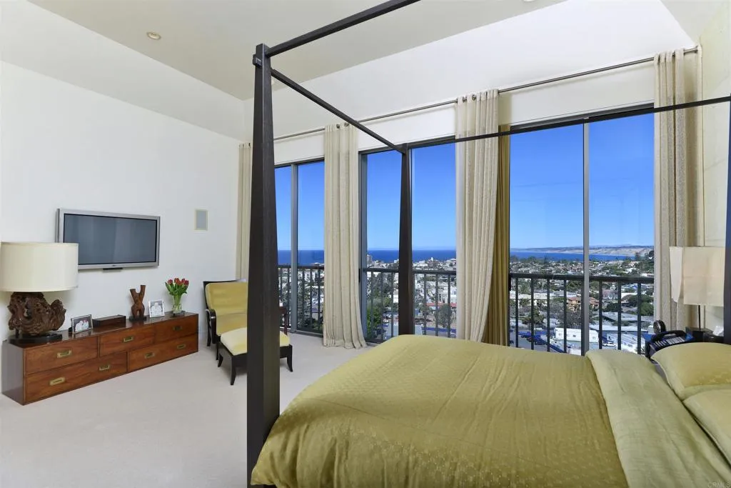 https://cdn.realtyfeed.com/cdn/127/305327688/7f7daad1cd6eed29ee56f84d2ebdf598.webp