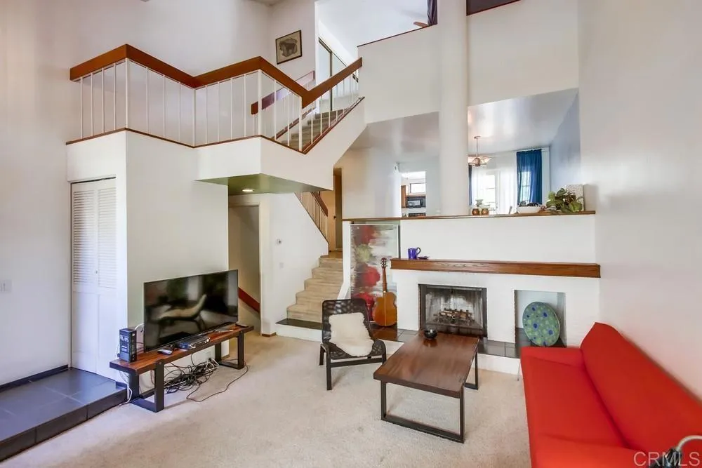 https://cdn.realtyfeed.com/cdn/127/305329356/3234fbdc37c86096f45d9790c8433ed5.webp