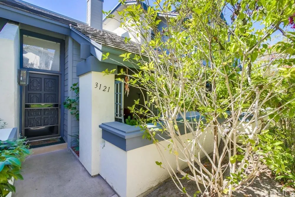 https://cdn.realtyfeed.com/cdn/127/305329356/6ac90bd4afd1555e8c57f88702b6a18e.webp