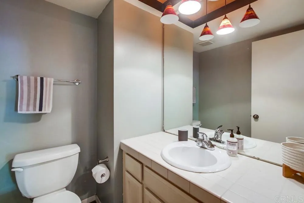 https://cdn.realtyfeed.com/cdn/127/305329356/e14f25aa7d7bdde2e1d1385d5f9b40da.webp