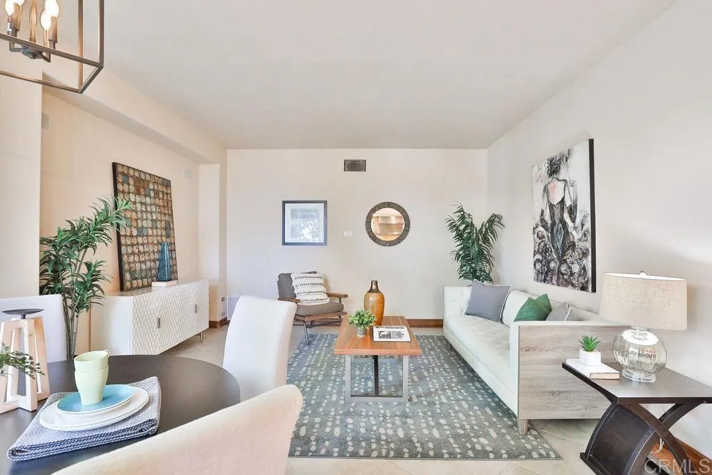 https://cdn.realtyfeed.com/cdn/127/305333579/5453911fab8e0afd25f0c5800bc72ee0.webp