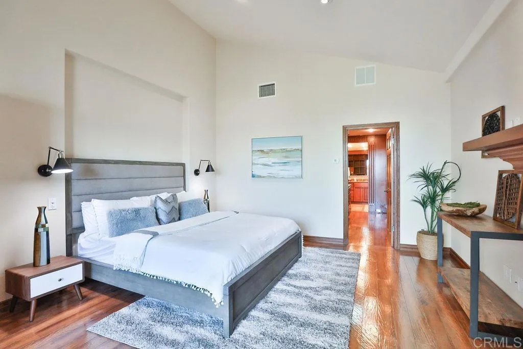 https://cdn.realtyfeed.com/cdn/127/305333579/88b4eca1af6c401e2bed1397580a2927.webp