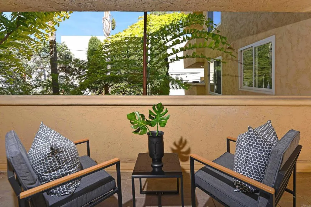 https://cdn.realtyfeed.com/cdn/127/305335268/702d846c2d248a3a5a22772e89a637b0.webp