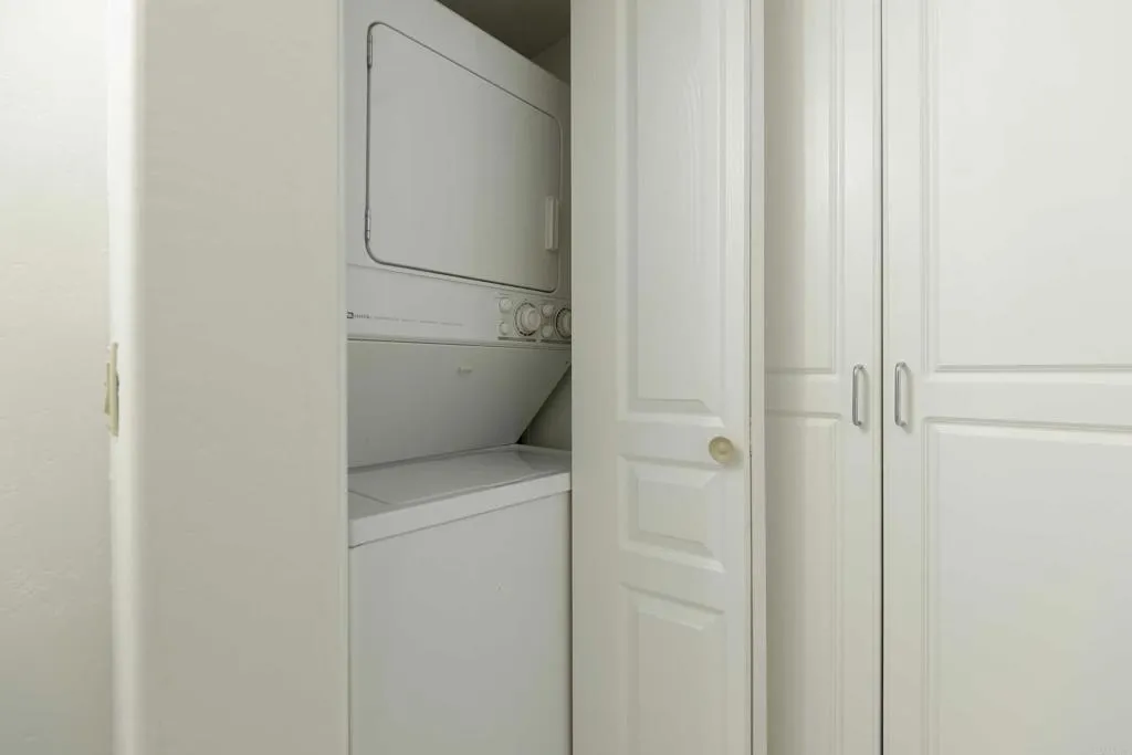 https://cdn.realtyfeed.com/cdn/127/305335268/72d08abf5d9d4dc687906927db90f4b5.webp