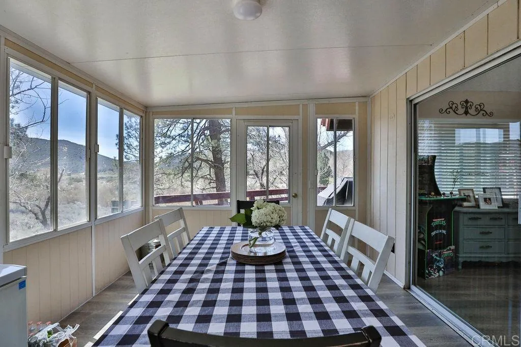 https://cdn.realtyfeed.com/cdn/127/305339760/34c3d3bdd9d886362838e6ec42430138.webp